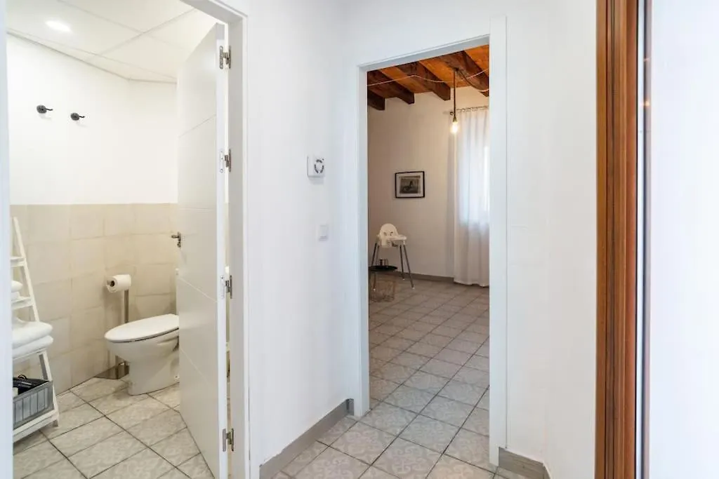 Delightful Apartment Steps From Cordoba'S Wonders Spain